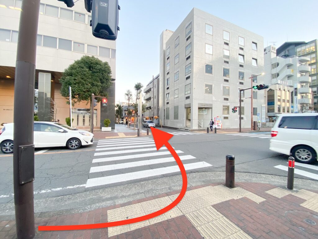 本厚木駅からの道のり